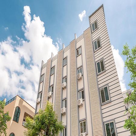 Living Homes Azura- Gachibowli, Near Dps Gachibowli, Haiderabad Buitenkant foto