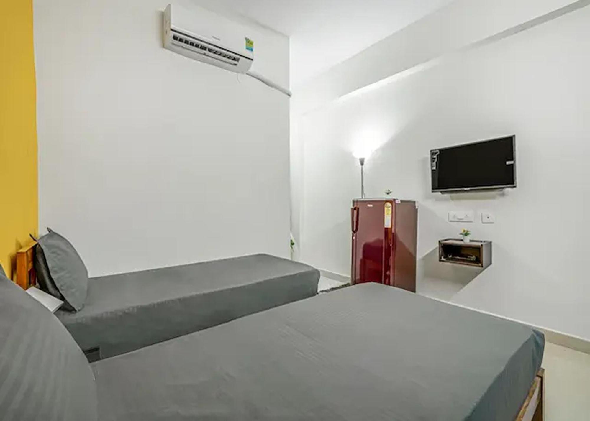 Living Homes Azura- Gachibowli, Near Dps Gachibowli, Haiderabad Buitenkant foto